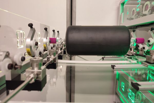 Internal view of a flask mounted in the automated sampler. The sampler can hold up to 24 flasks in 4 separate trays. It was designed by the Flask and Calibration Laboratory of the Integrated Carbon Observatory System (ICOS), and similar samplers are also installed in a number of monitoring stations in Europe.