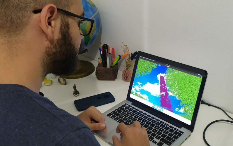 Jeová can create an ultra-realistic simulation of the Amazon rainforest and the ATTO tower with the model DART.